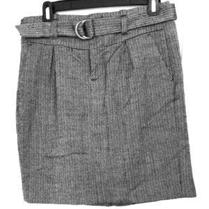 Banana Republic belted skirt with pockets!